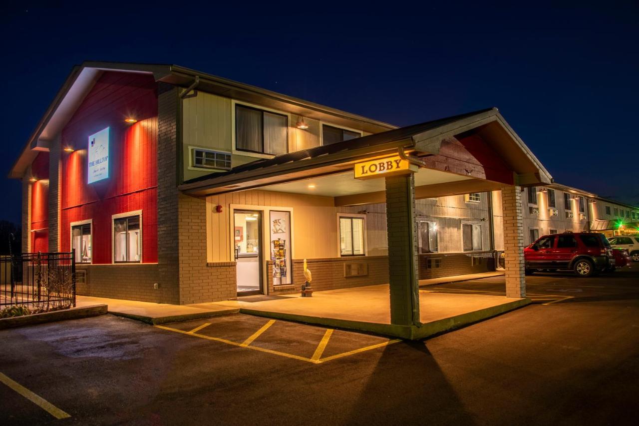 Hilltop Inn & Suites Grove Eksteriør bilde