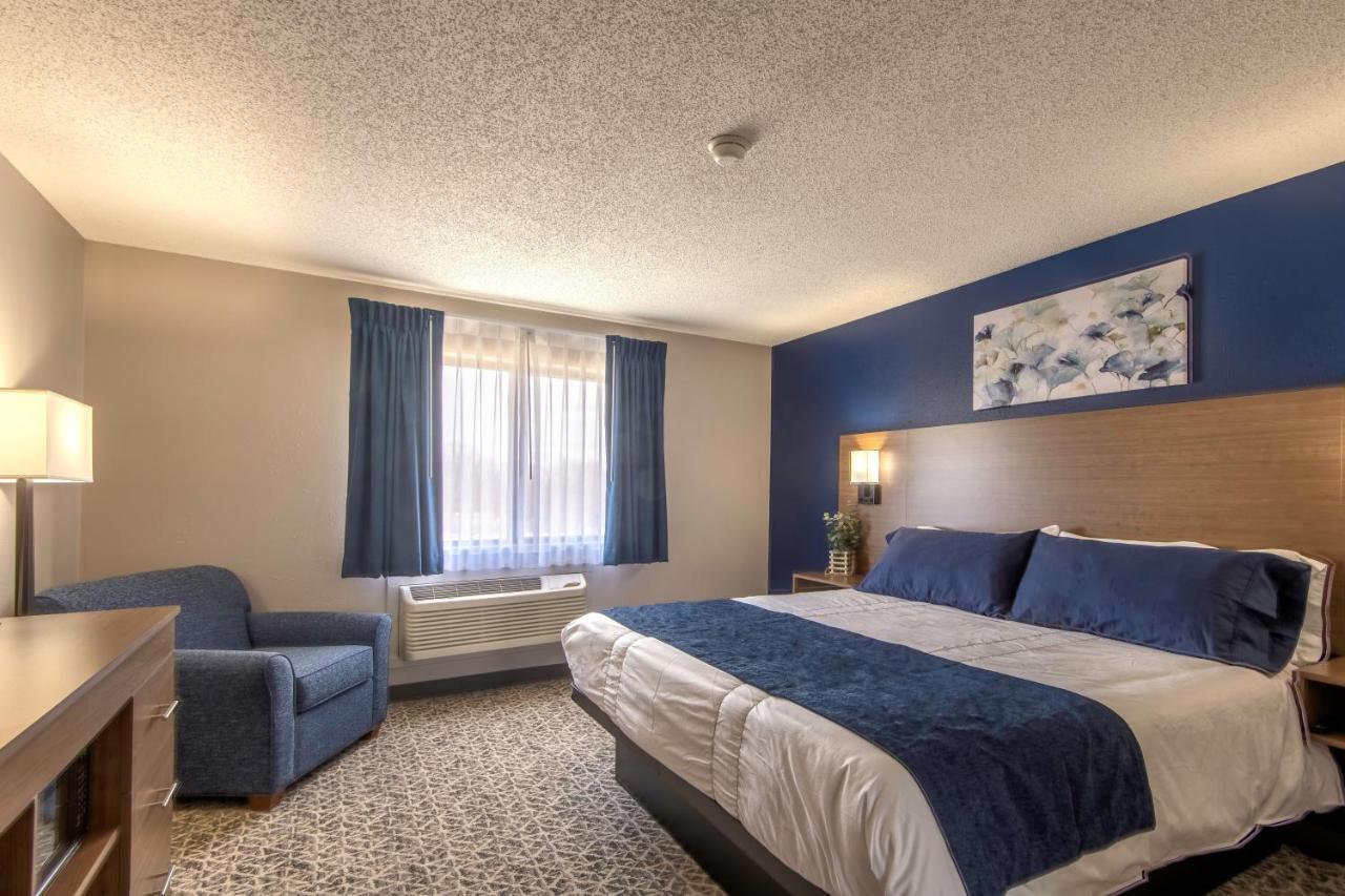 Hilltop Inn & Suites Grove Eksteriør bilde