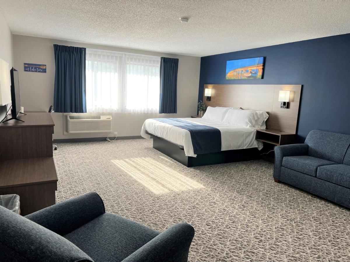 Hilltop Inn & Suites Grove Eksteriør bilde